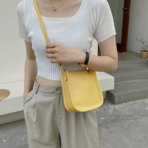 Yellow PU Leather Fashion Design Crossbody Bags For Women Summer Travel Shoulder Bags Large Capacity Handbags and Purse Armpit Hobo Bag